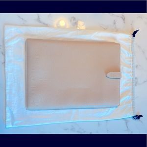 Cuyana laptop sleeve 16” (brand new) - SOLD OUT at Cuyana